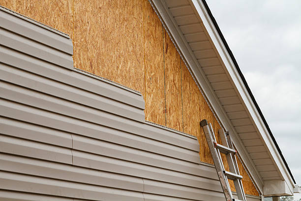 24/7 Emergency Wood Siding experts in McDonald, OH